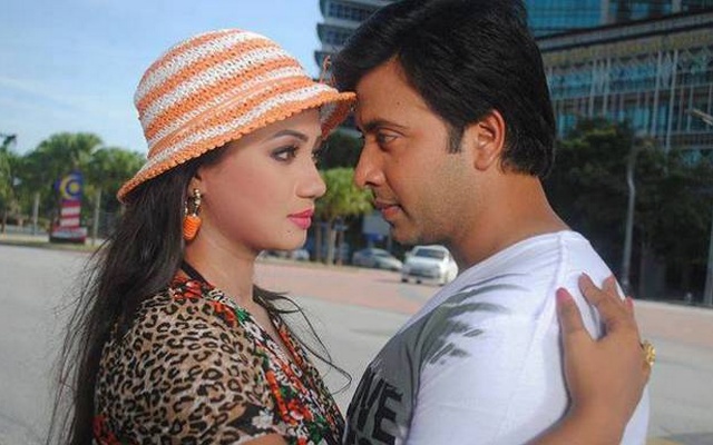 নায়ককেন্দ্রিক নয় শাকিব-আঁচলের 'ফাঁদ'